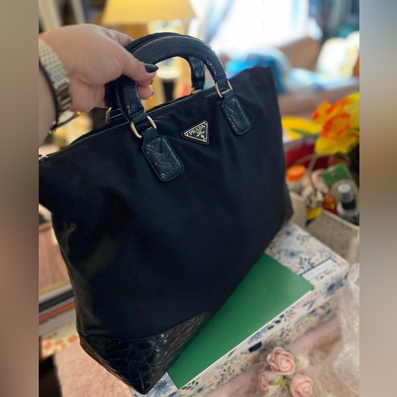 Prada handbag Nylon - Picture 2 of 8